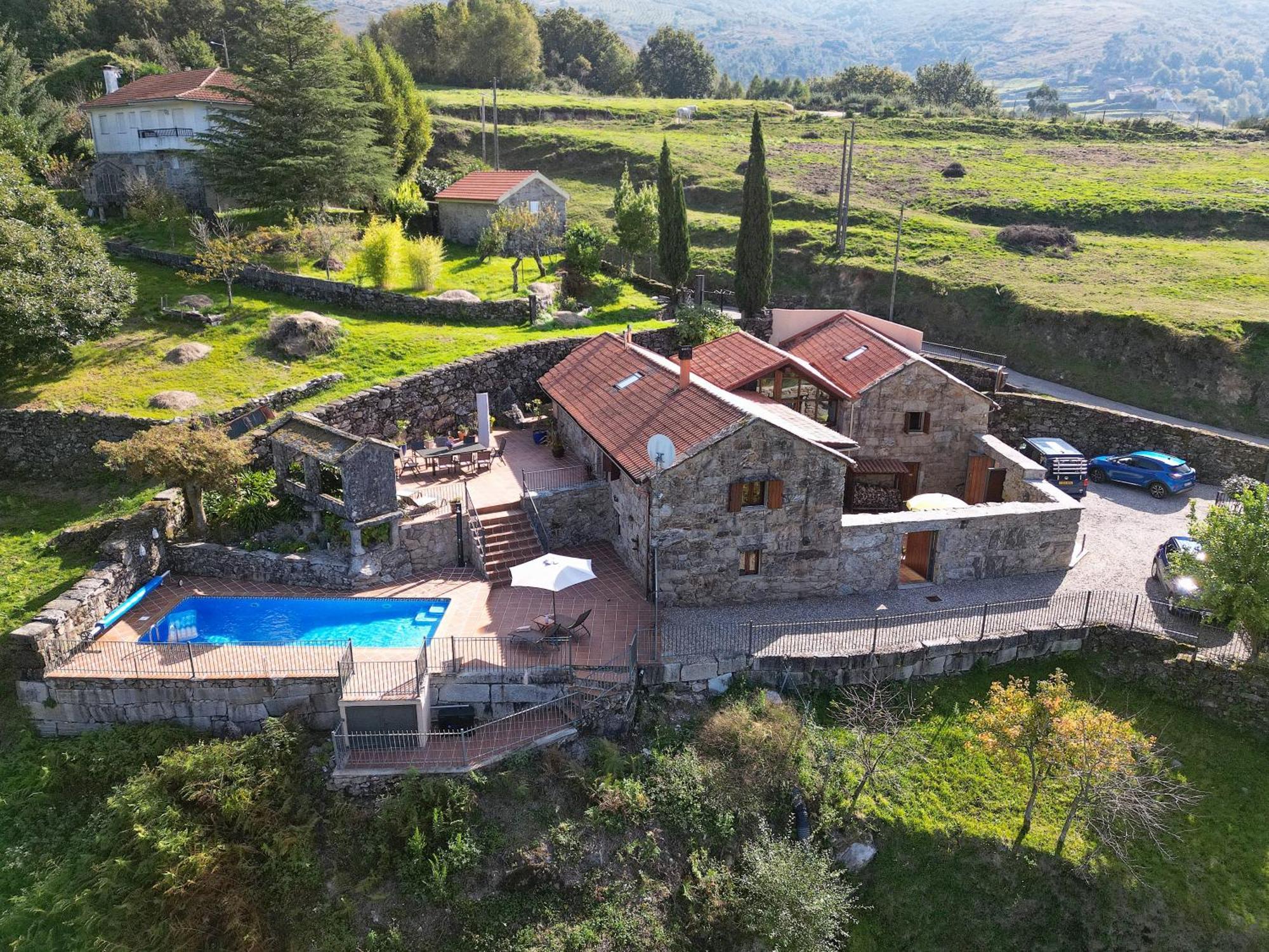 Casa Del Ingles - Luxury Private Villa & Pool In Rural Valley Pontevedra Extérieur photo